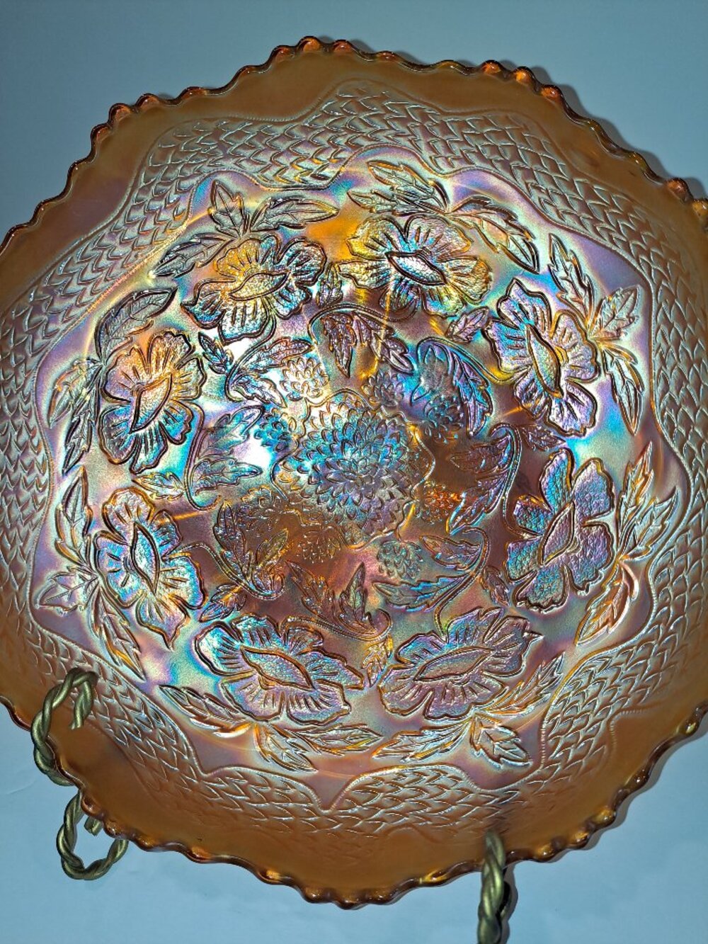 BEAUTIFUL ANTIQUE FENTON Iridescent Marigold "Two Flowers" Footed Bowl 10"W